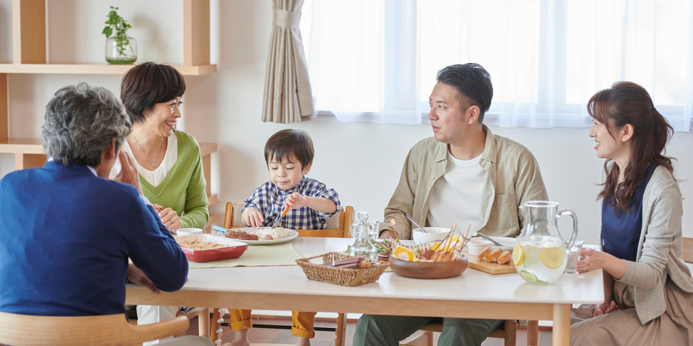 1. Hơi ấm từ mâm cơm quen thuộc